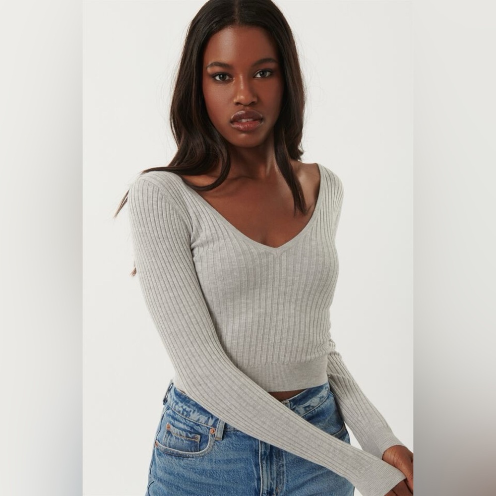 Garage Ribbed V-Neck Sweater